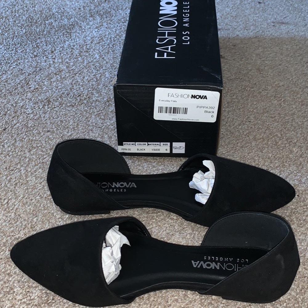 Fashion Nova Black Flats